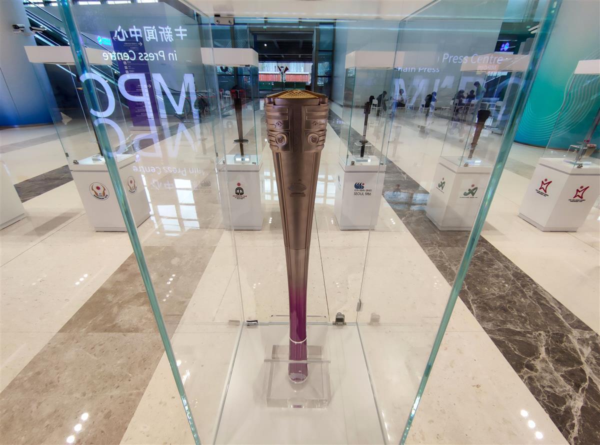 大红鹰官方网址多少?